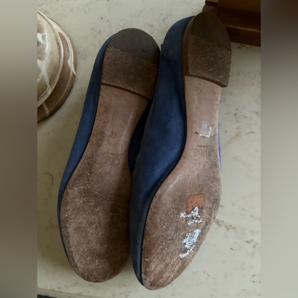 Chloé Blue Scalloped Women's Flats - Picture 4 of 4